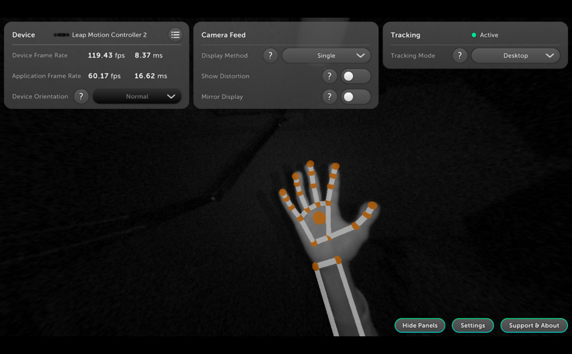 Schritt 1: Achten Sie darauf, dass auch die Software Ultraleap Control Panel geöffnet ist und Ihre Hände erkennt; ohne diese kann Glover nicht auf die Funktionen des Leap-Motion-Controllers zugreifen.